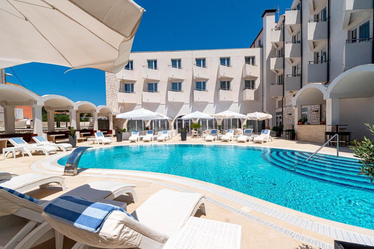 Hotel Korkyra Vela Luka Exterior photo