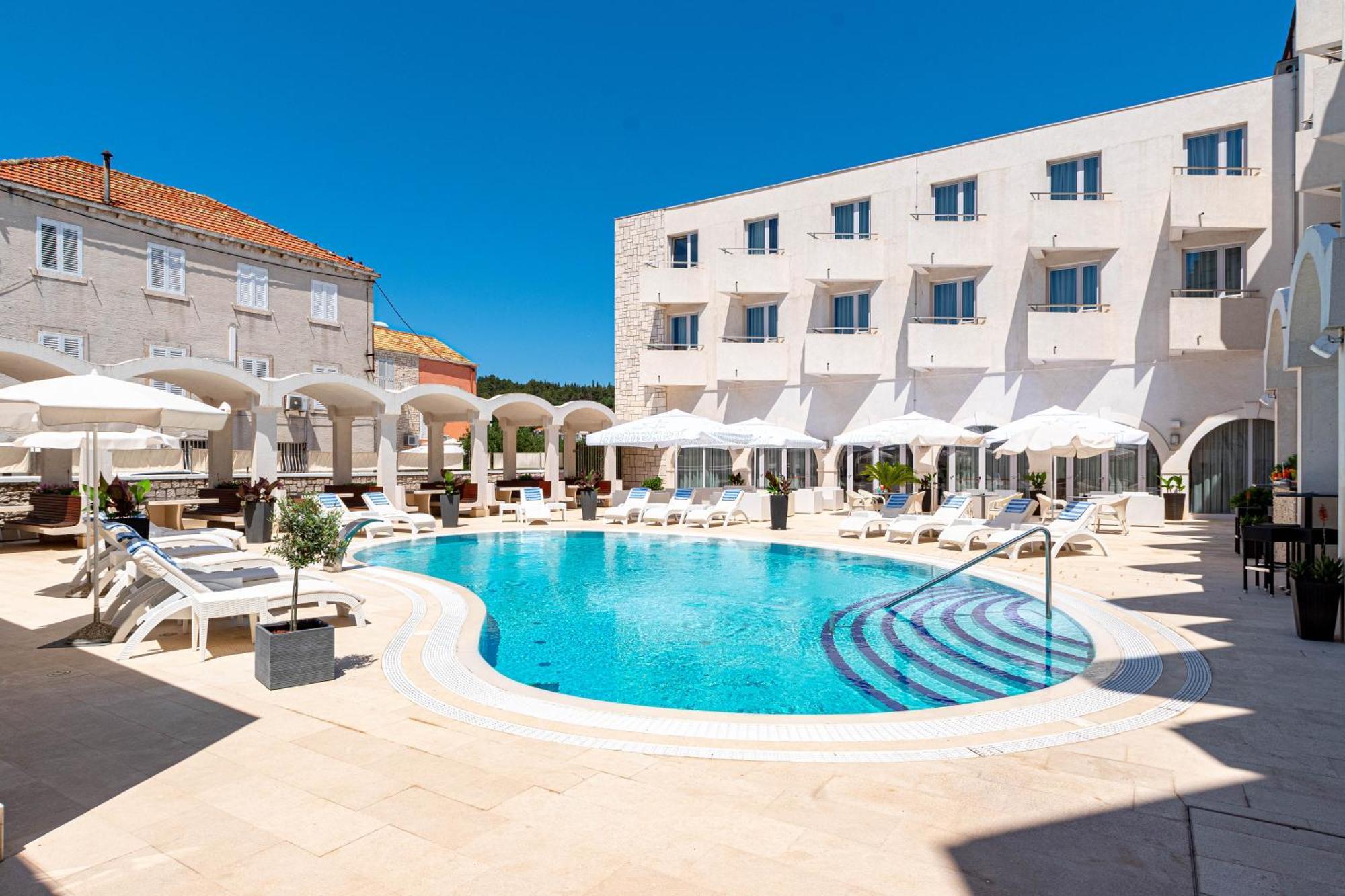 Hotel Korkyra Vela Luka Exterior photo
