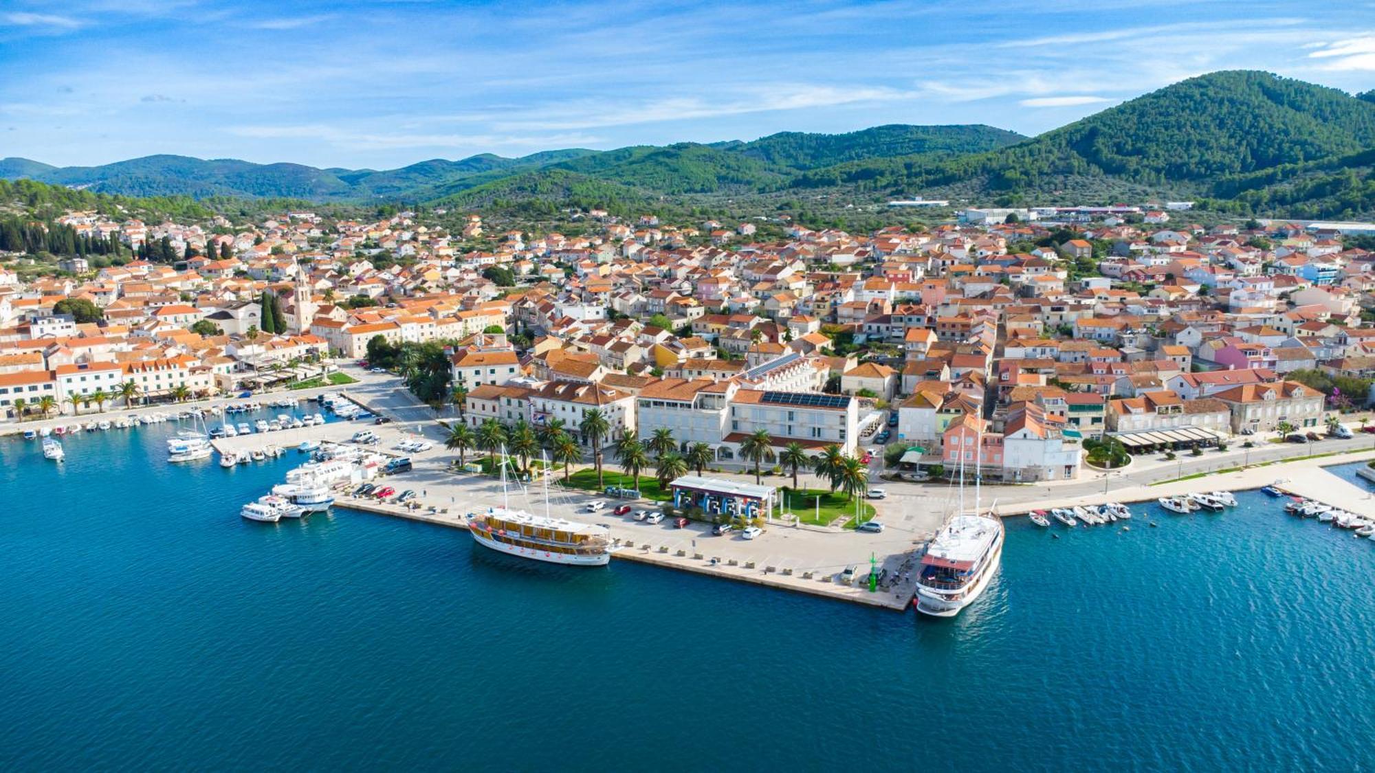 Hotel Korkyra Vela Luka Exterior photo